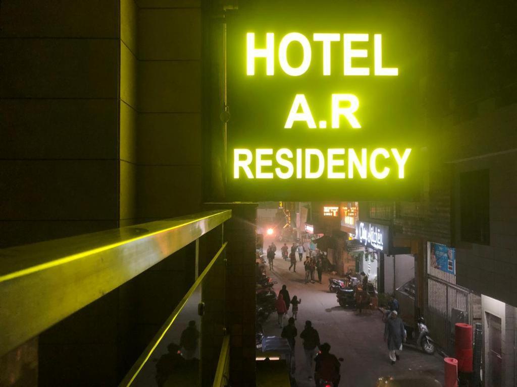 A R Residency Hotel New Delhi