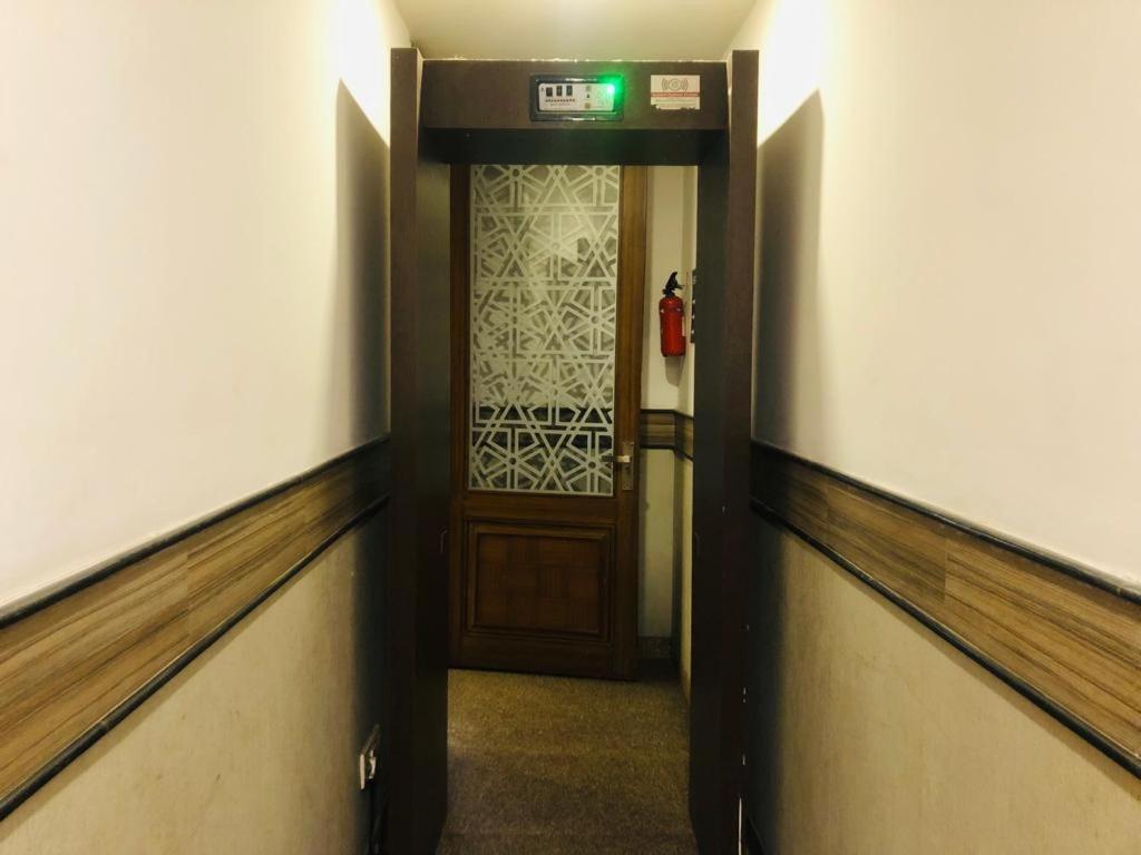 Hotel A R Residency 3*