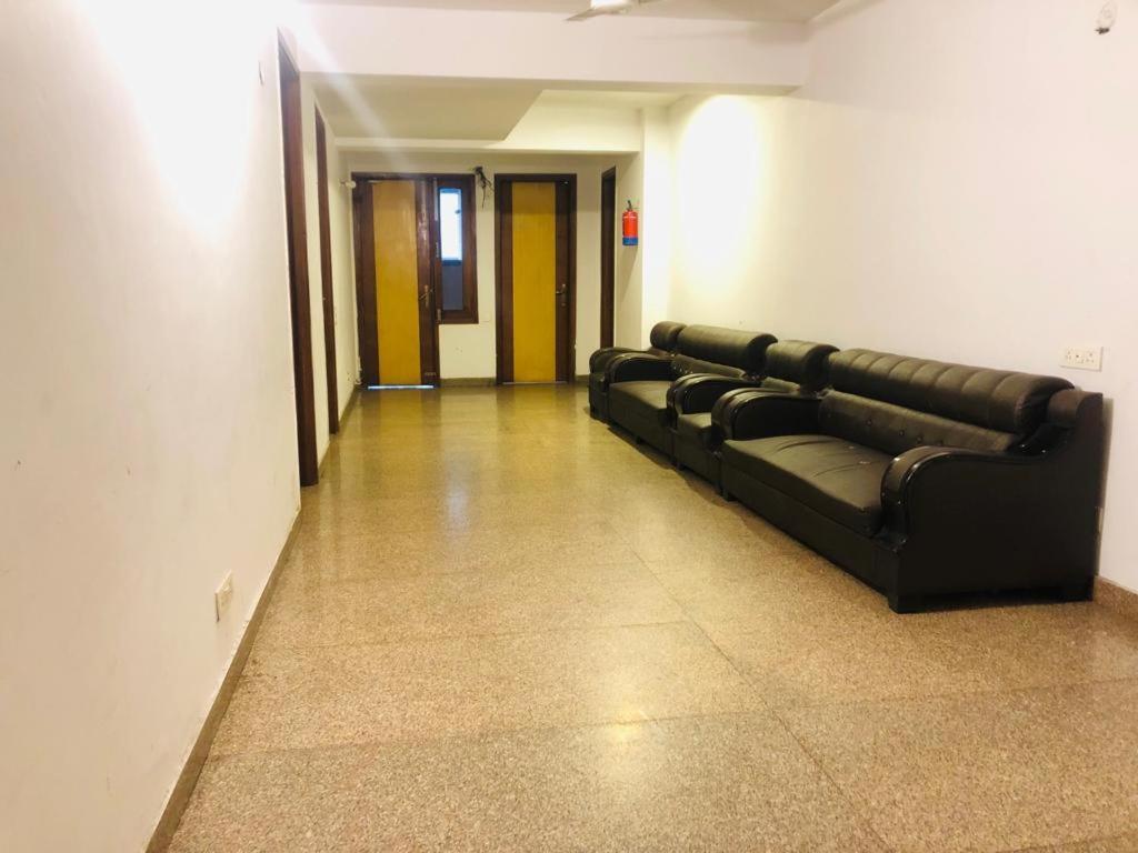 A R Residency 3*