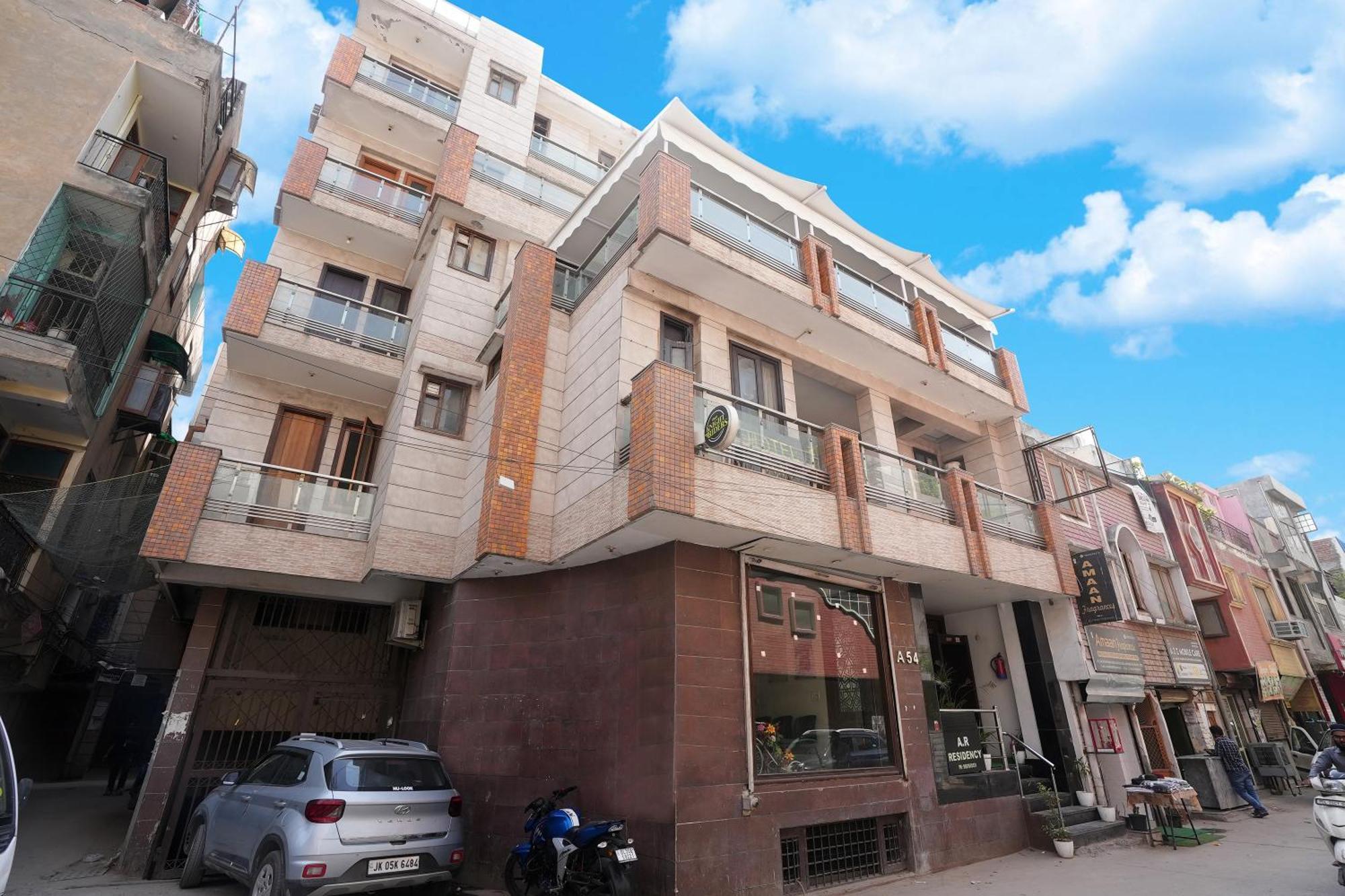 Hotel A R Residency New Delhi