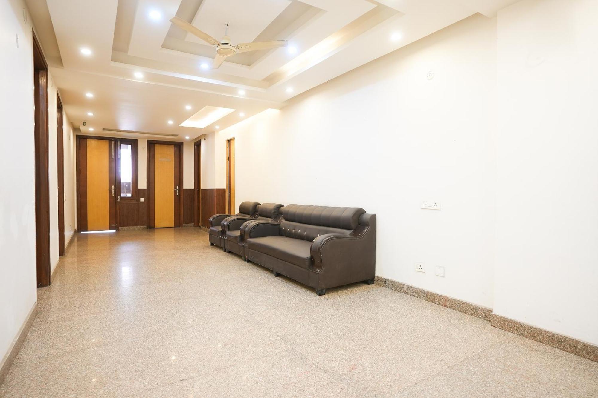 A R Residency Hotel New Delhi